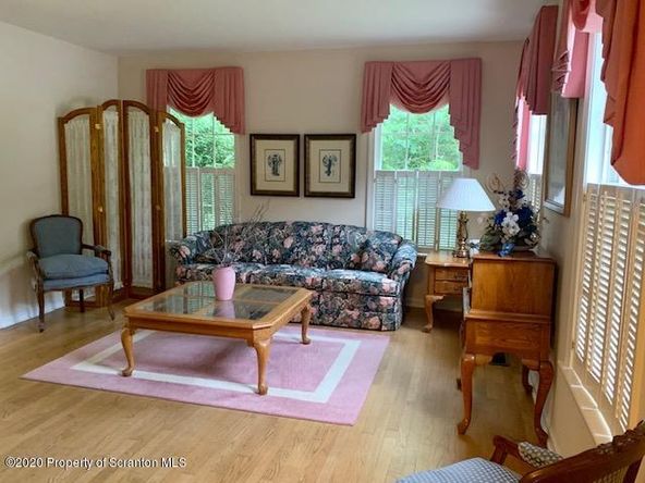 2808 Scranton Carbondale Hwy, Blakely, PA 18447